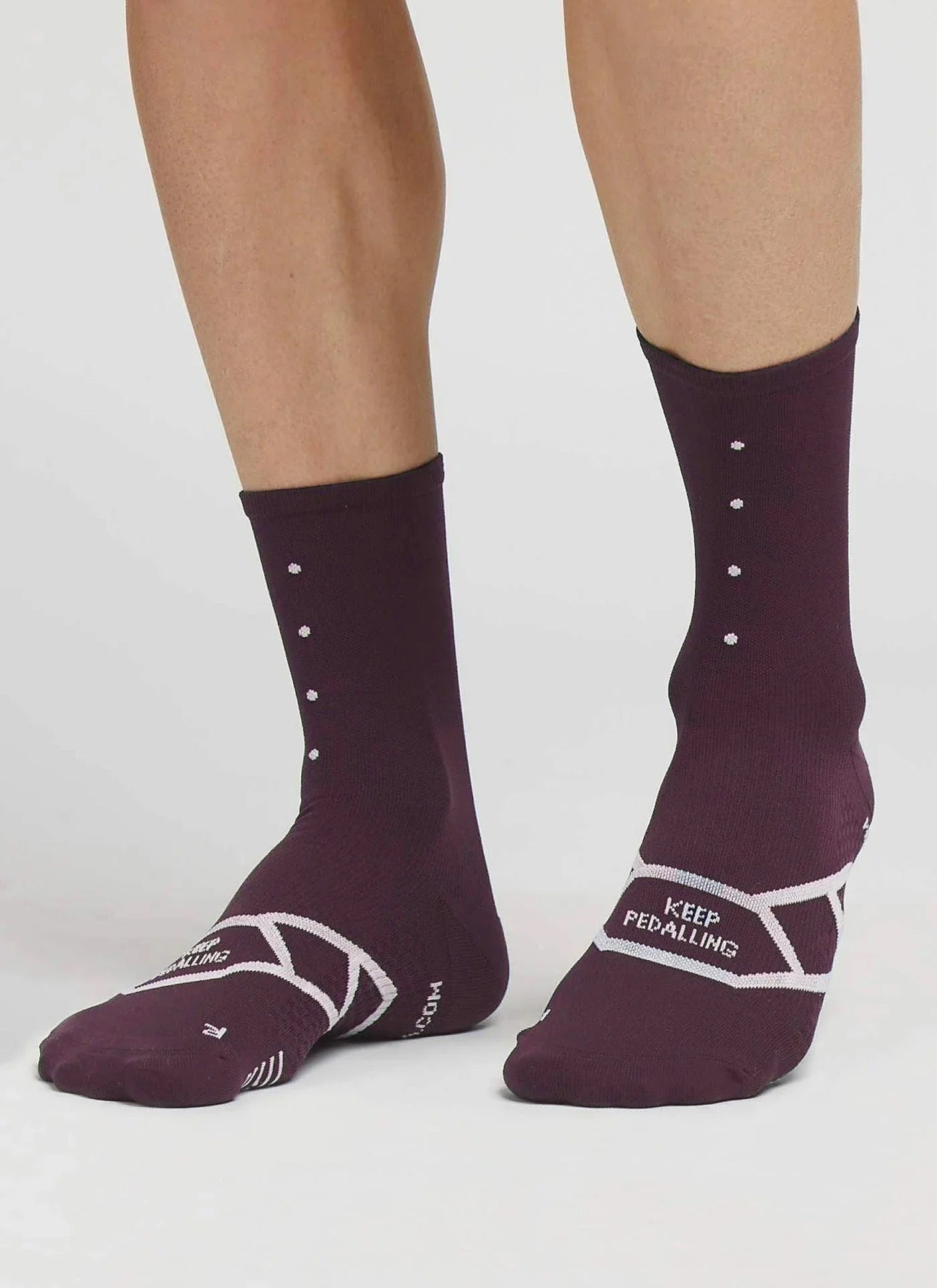 Pedla Lightweight socks | aubergine