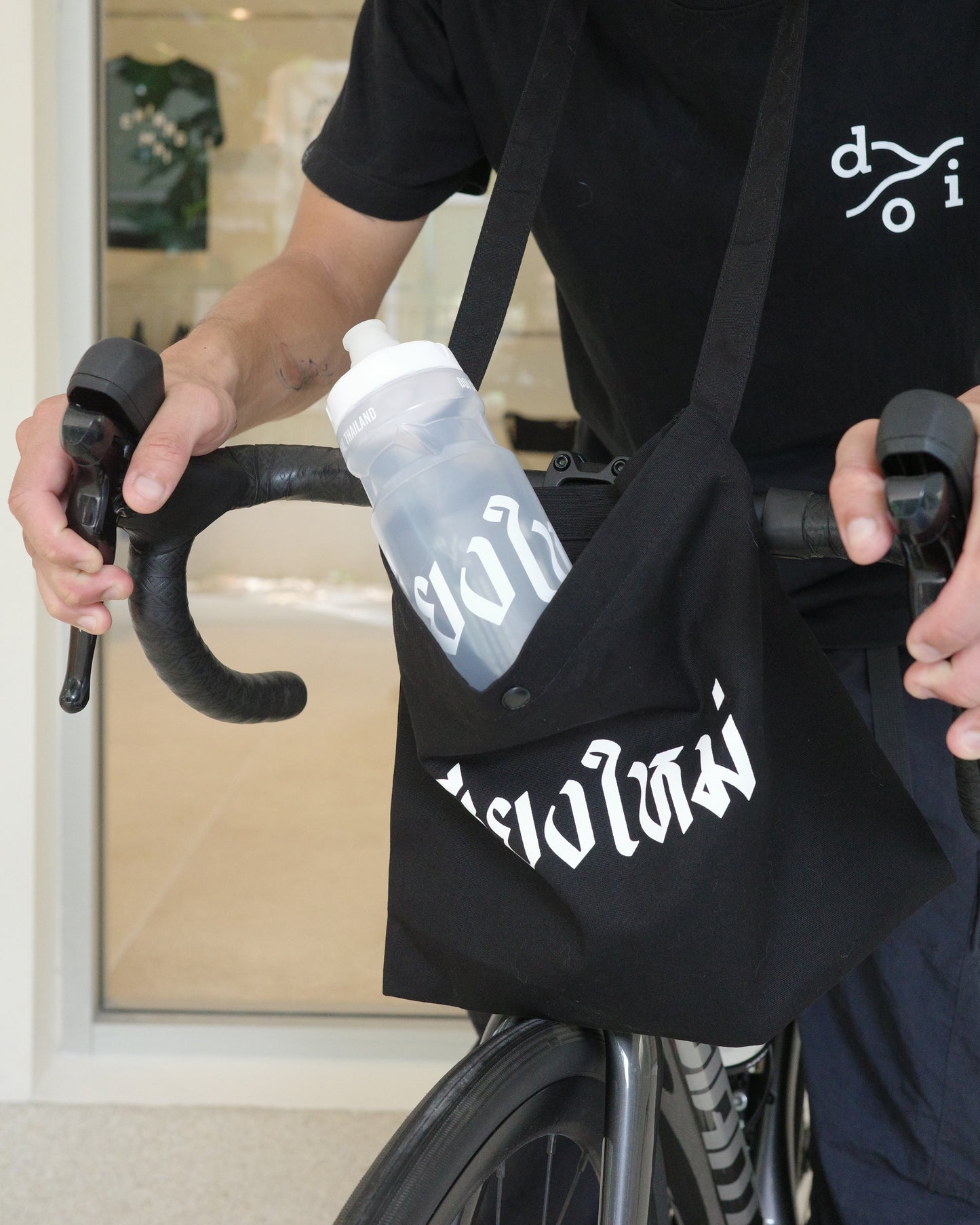doi ORIGIN musette