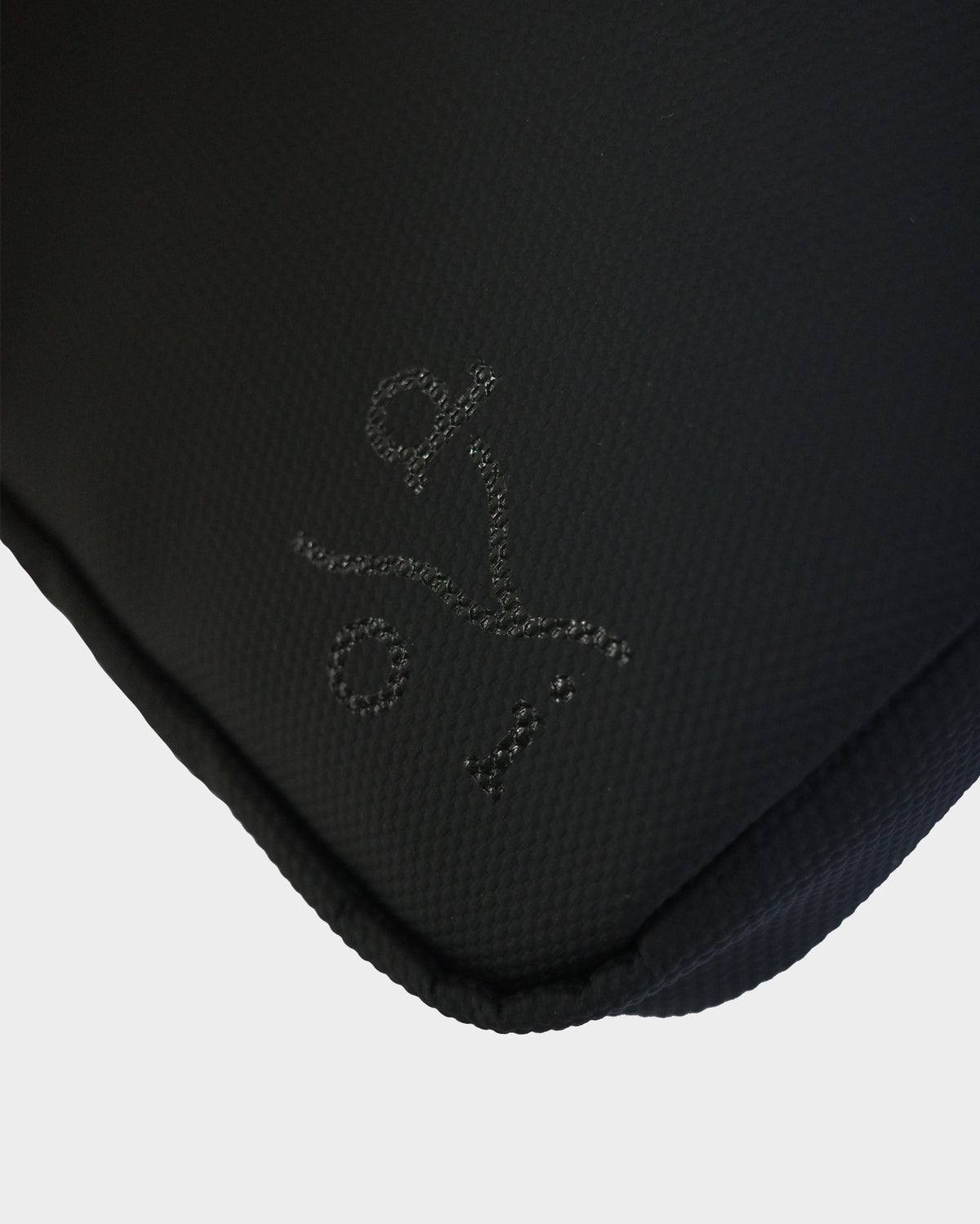doi ORIGIN essentials case