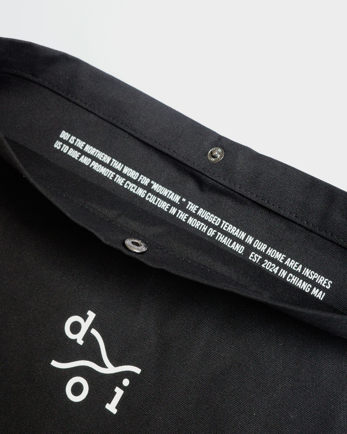 doi ORIGIN musette